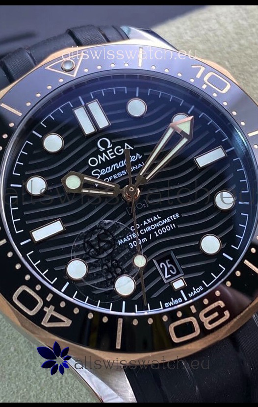 Omega Seamaster 300M Co-Axial Master Chronometer Black Dial Two Tone Casing 1:1 Mirror Replica