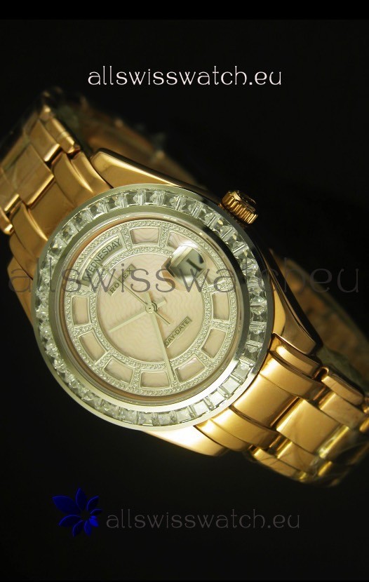 Rolex Day Date Swiss Watch in Yellow Gold Case
